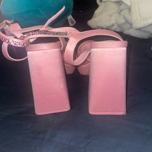 Call it Spring Baby Pink Heels - Picture 2 of 6